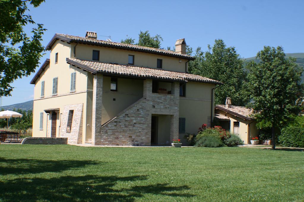 Maison d'hôtes Residenza Isabella à Spello Extérieur photo